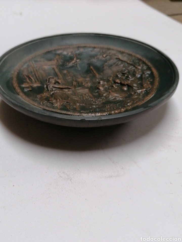 Vintage: Plato en relieve - Foto 3
