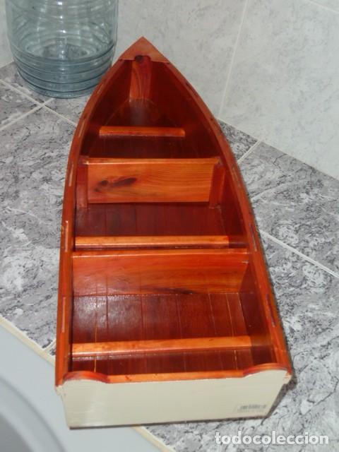 Vintage: Estanteria miniaturas en forma de Bote - Foto 12