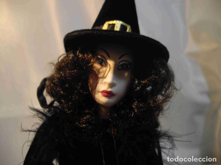 Vintage: MU&Ntilde;ECA BRUJA COLA - Foto 3