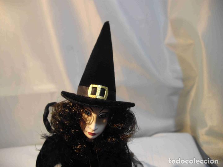 Vintage: MU&Ntilde;ECA BRUJA COLA - Foto 4