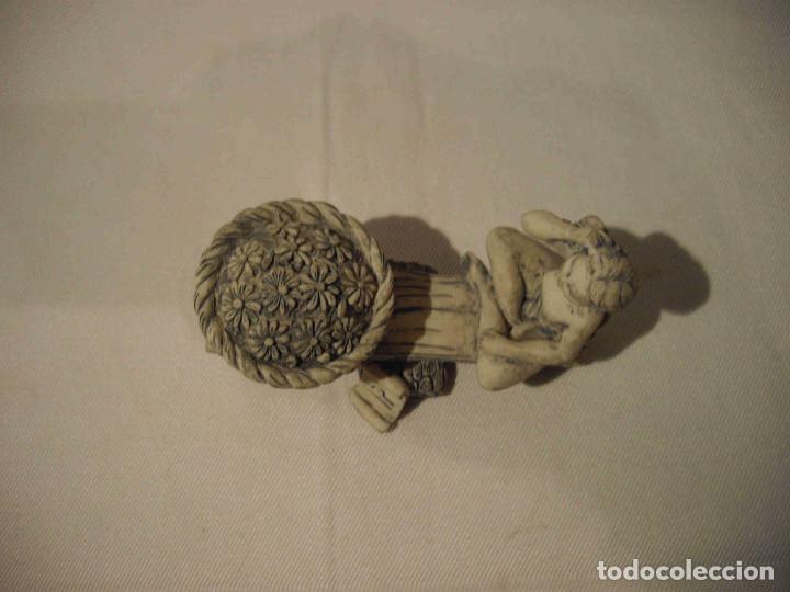 Vintage: FIGURA ALABASTRO LIBRA - Foto 4