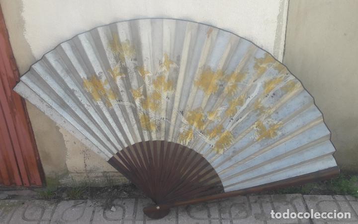 Vintage: MAGN&Iacute;FICO ABANICO MADERA GIGANTE DE DECORACI&Oacute;N MURAL - PAJAROS DORADOS - 90CM