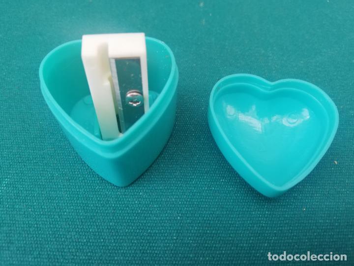 Vintage: SACAPUNTAS EN CAJA CON FORMA DE CORAZON - Foto 3