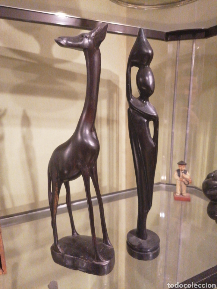 Vintage: Dos figuras masai. Gacela y mujer con c&aacute;ntaro. 30 cm