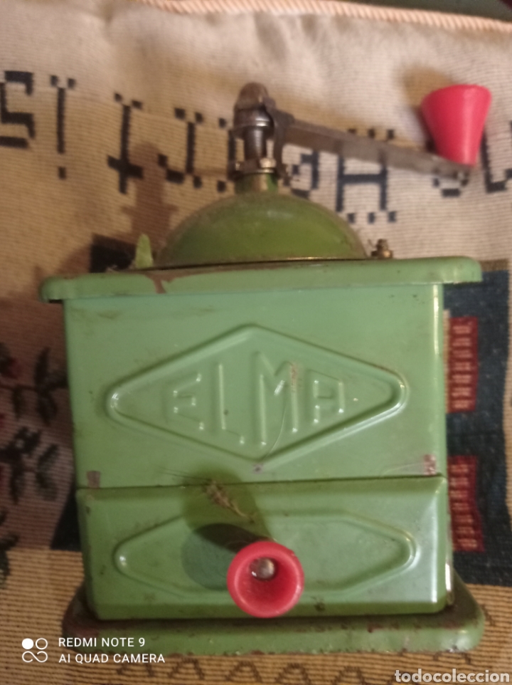 Vintage: Molinillo de caf&eacute; antiguo en buen estado funcionando - Foto 1