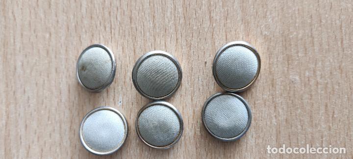 Vintage: lote de 6 botones de metal - Foto 1