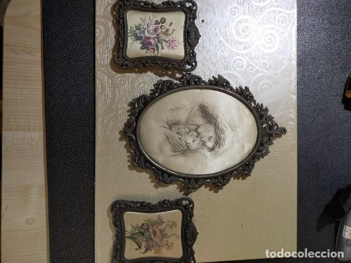 Vintage: Cuadros de Seda y Marco de Metal - Foto 4