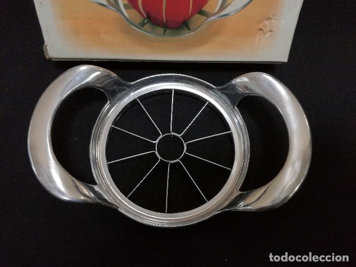 Vintage: CORTADOR DE FRUTAS EN ALUMINIO - Foto 3