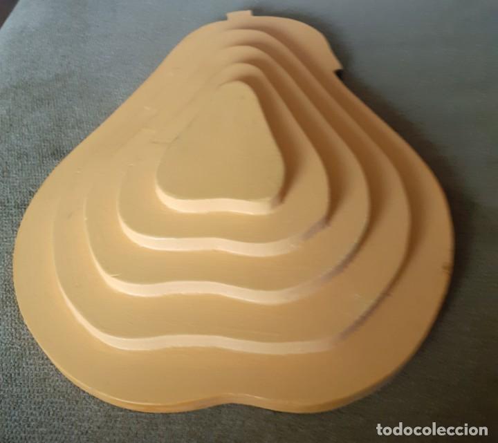 Vintage: Bandeja de madera pintada, en forma de pera - Foto 2
