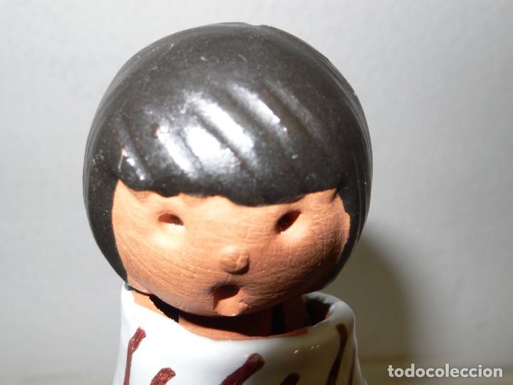 Vintage: FIGURA DE BARRO COCIDO ESMALTADO - Foto 4