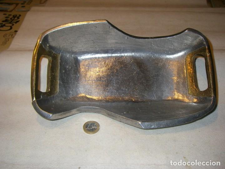 Vintage: Despojador o bandeja de aluminio y bronce