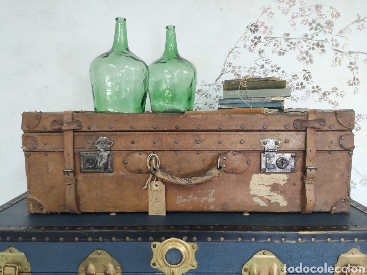 maleta antigua de piel rígida estilo vintage - Kaufen Andere  Vintage-Dekoration in todocoleccion - 159240594