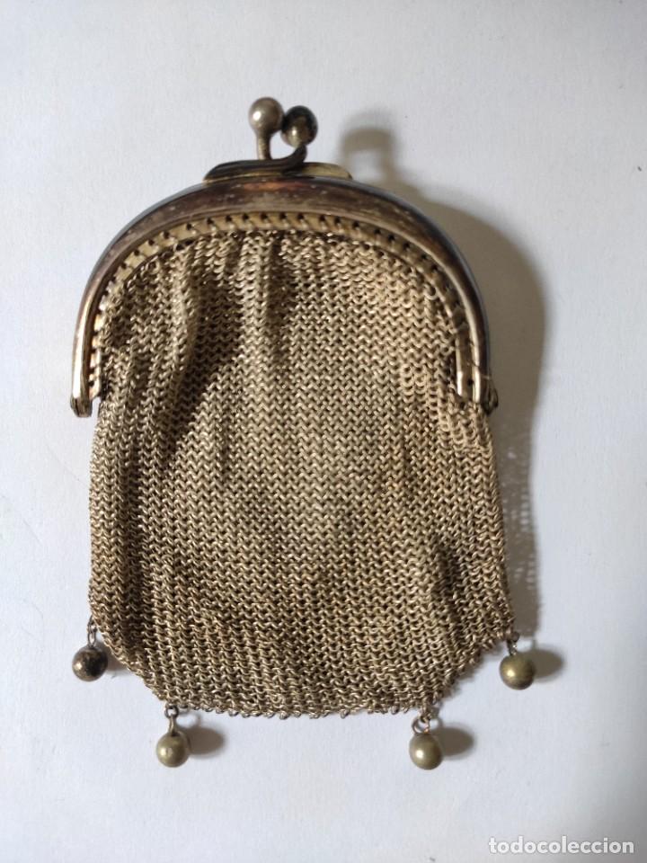 Vintage: PRECIOSO MONEDERO DE MALLA CON DOS COMPARTIMENTOS A&Ntilde;OS 20 Pesa 28 gramos