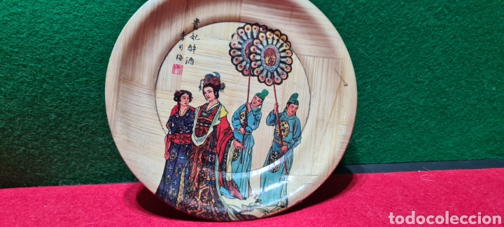 Vintage: Curioso plato de decoraci&oacute;n. Motivos Oriental