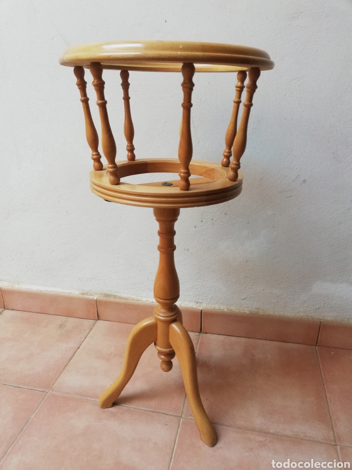 Vintage: MACETERO DE PIE EN MADERA PINO. III - Foto 1