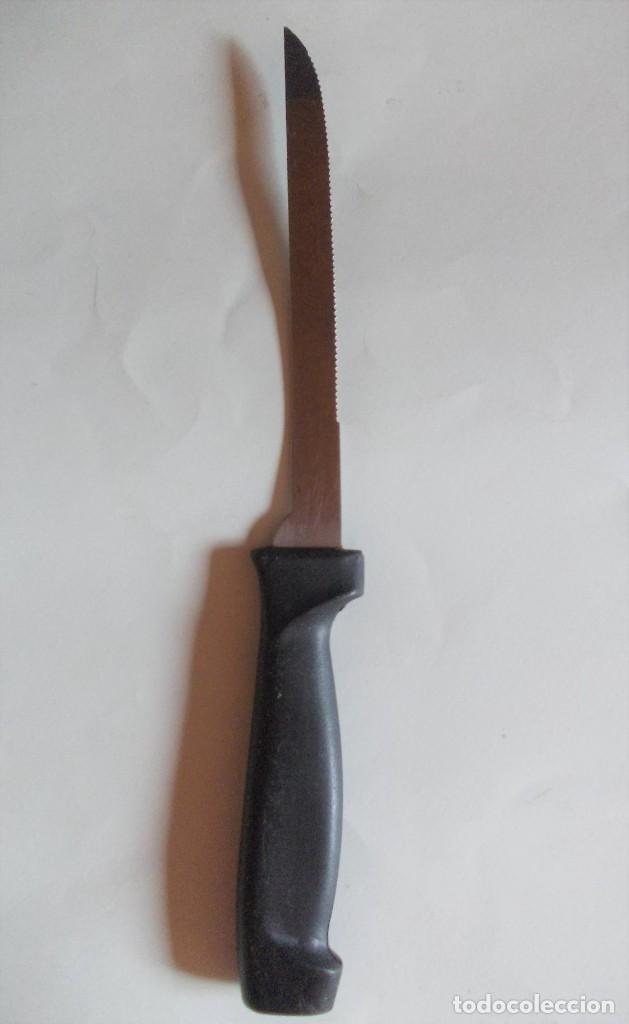 Vintage: Cuchillo para pan d&eacute;cada 1980 -1990 - Foto 1