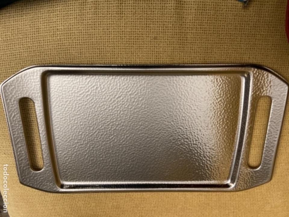 Vintage: Bandeja vintage plateada martele