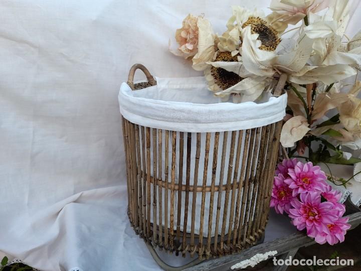 Vintage: Cesta de bamb&uacute; con funda - Foto 1