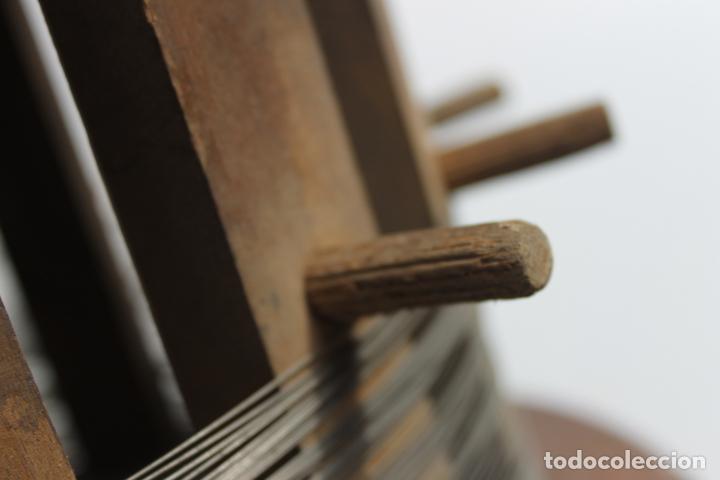 Vintage: GRAN CARRETE DE PESCA EN MADERA - Foto 8