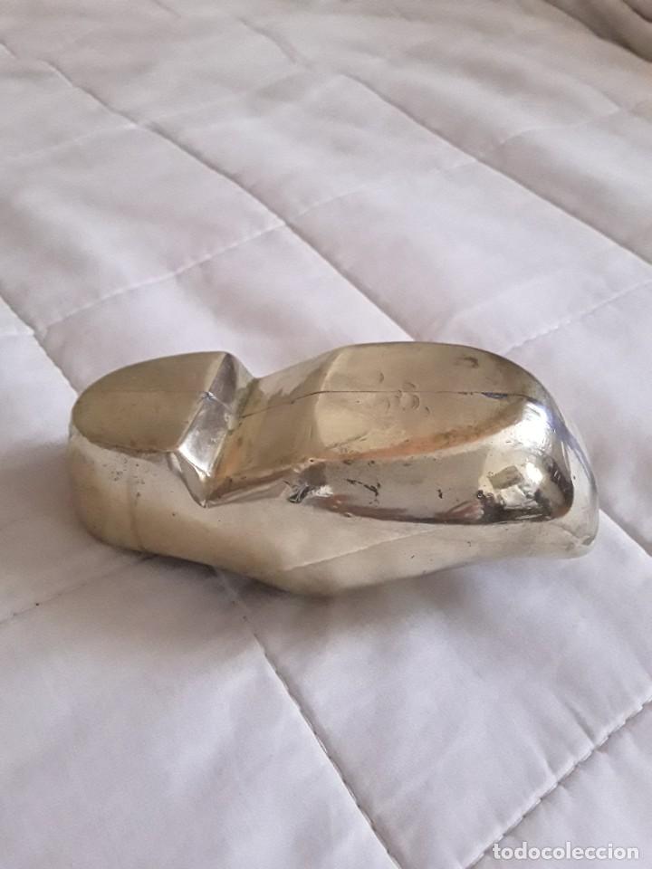 Vintage: Zueco de bronce. 250gr. - Foto 7