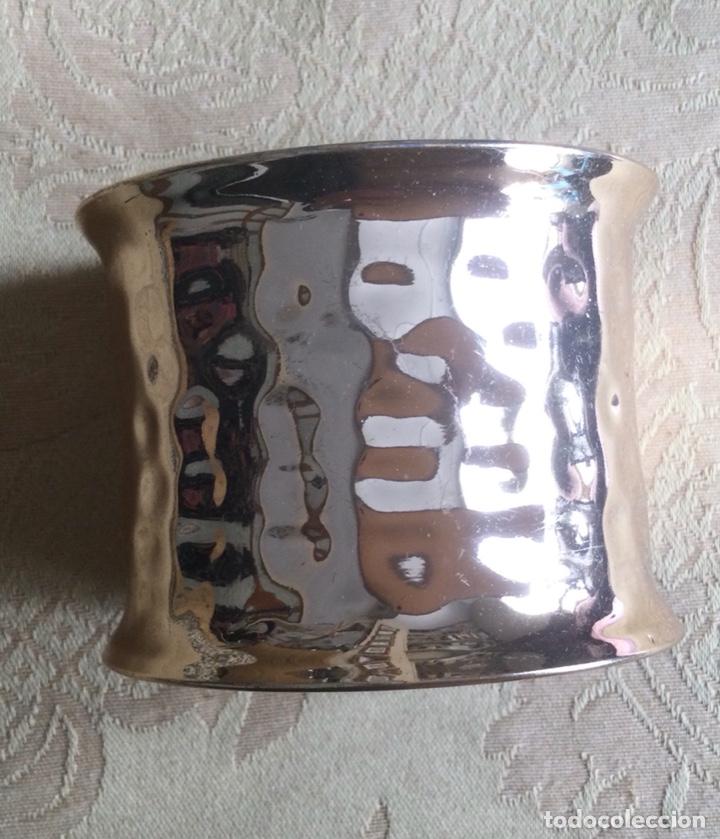 Vintage: PULSERA BRAZALETE DE METAL DORADO