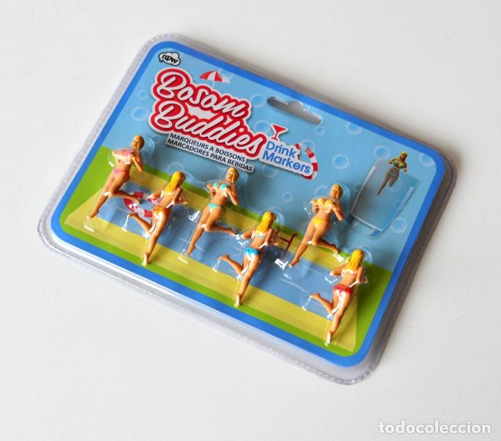 Vintage: Pack de 6 originales marcadores de bebidas en forma de mujer. Bosom Buddies. Nuevos, en blister