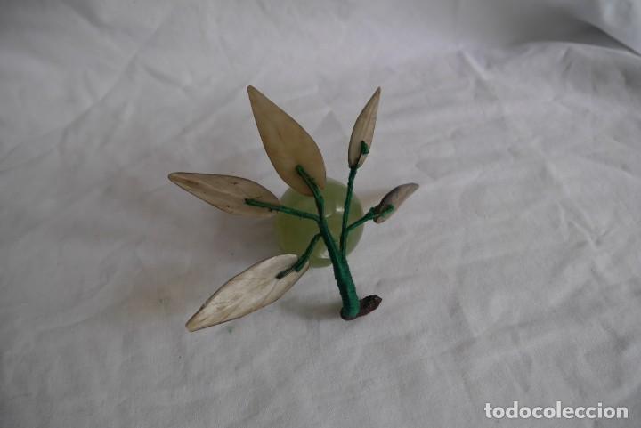 Vintage: Fruta con hojas talladas en jade - Foto 5