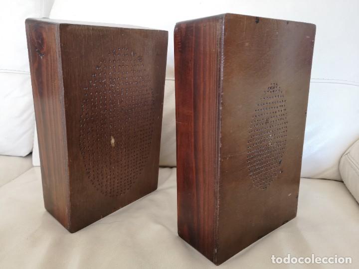 Vintage: Altavoces vintage de madera