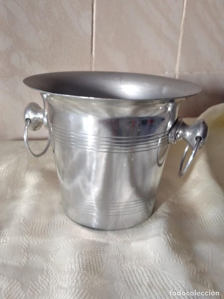 Vintage: Bonita cubitera de aluminio. - Foto 2