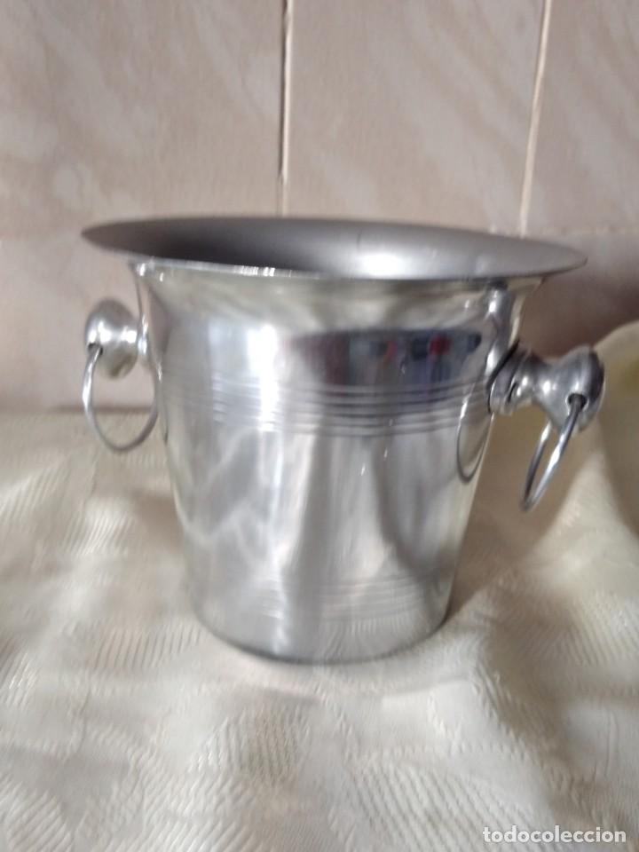 Vintage: Bonita cubitera de aluminio. - Foto 3