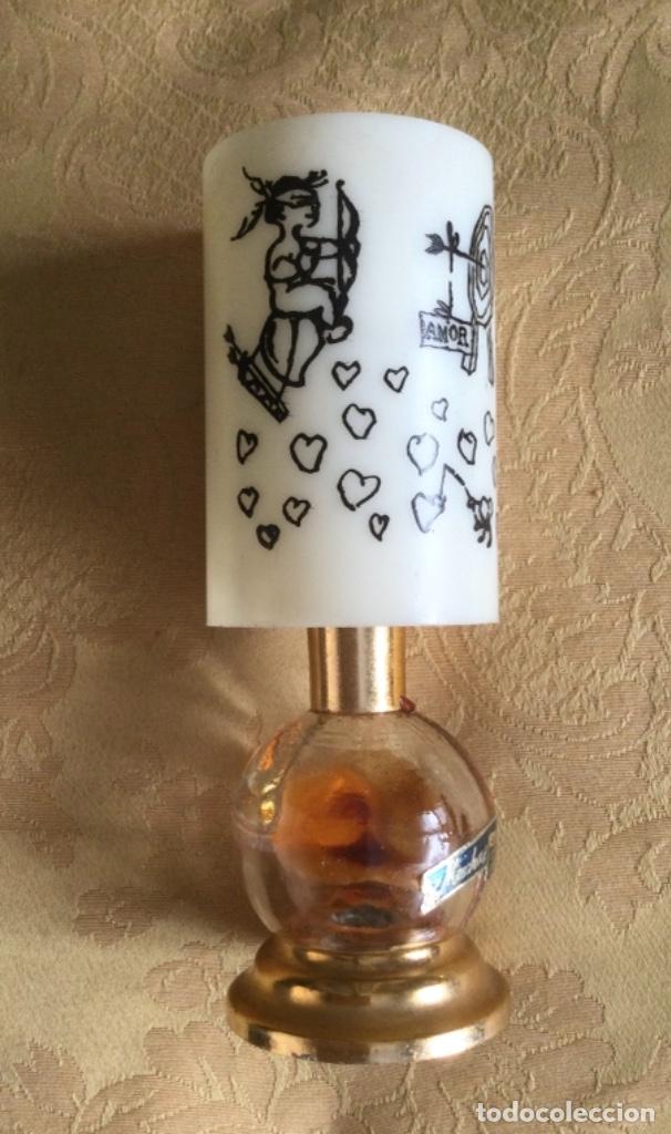 Vintage: CURIOSO FRASCO DE PERFUME CON FORMA DE LAMPARA - Foto 4