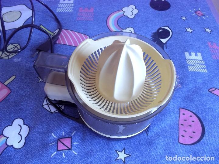 Vintage: EXPRIMIDOR ELECTRICO PHILIPS - Foto 2
