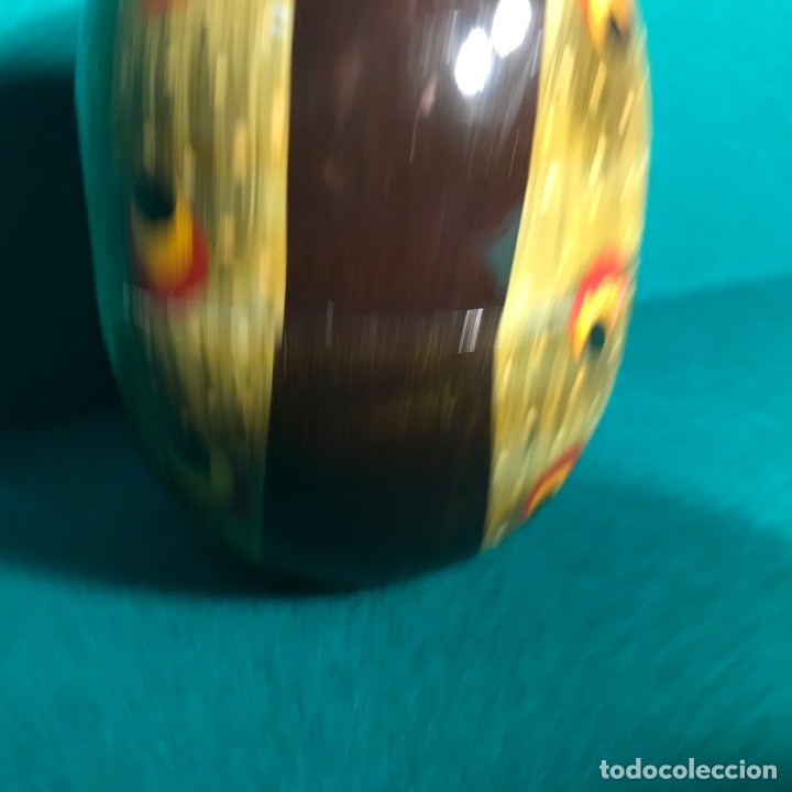 Vintage: Huevos de madera pintados a mano - Foto 2