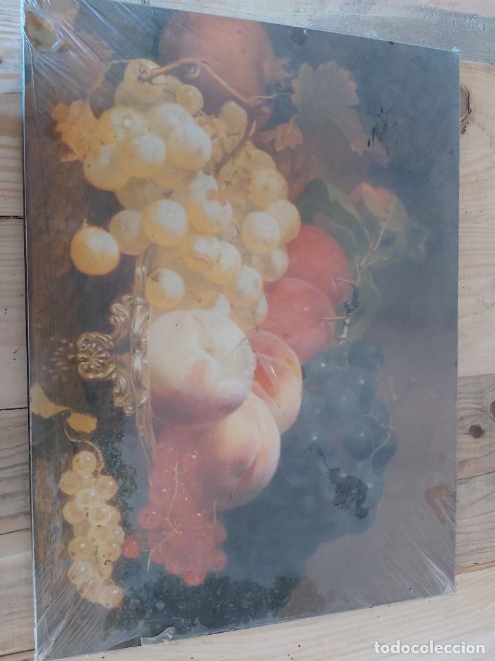 Vintage: Bodeg&oacute;n. L&aacute;mina sobre tabla de madera. Con su pl&aacute;stico. - Foto 2