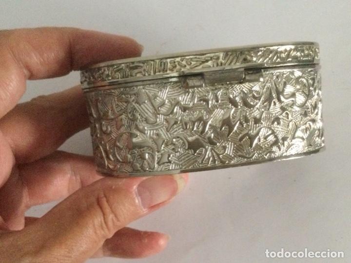 Vintage: PEQUE&Ntilde;A CAJA JOYERO REPUJADA - Foto 13