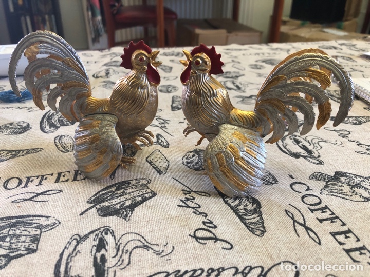 Vintage: GALLOS MET&Aacute;LICOS a.60 - Foto 2