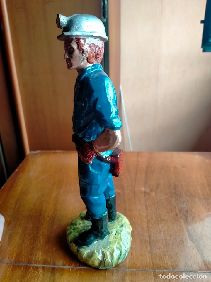 Vintage: Figura de picador minero - Foto 2