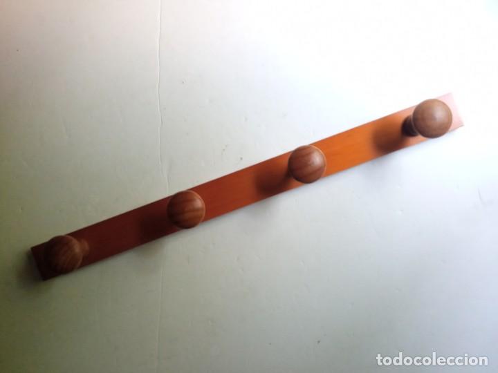 Vintage: PERCHERO DE MADERA - Foto 1