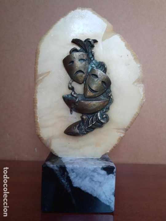 Vintage: Placa de piedra tallada y bronce con caretas de carnaval fiwsta la caballa Cadiz