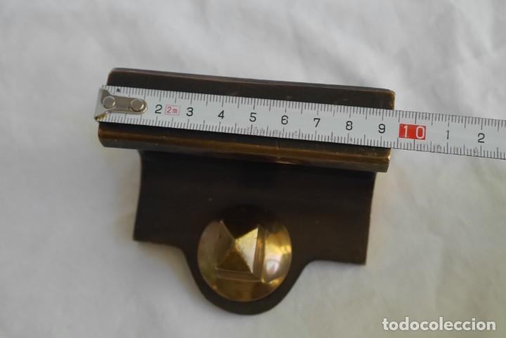 Vintage: Fragmento de vi&aacute; de tren con tornillo en bronce SV - Foto 8