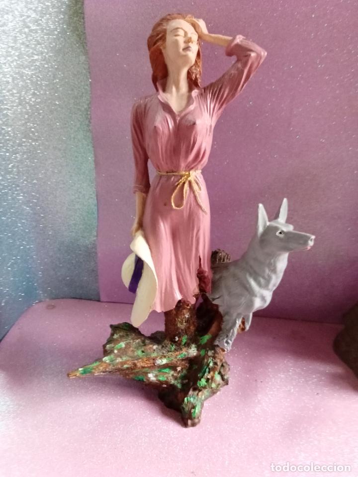 Vintage: FIGURA DE RESINA - ESCULTURA - MUJER ARBOL