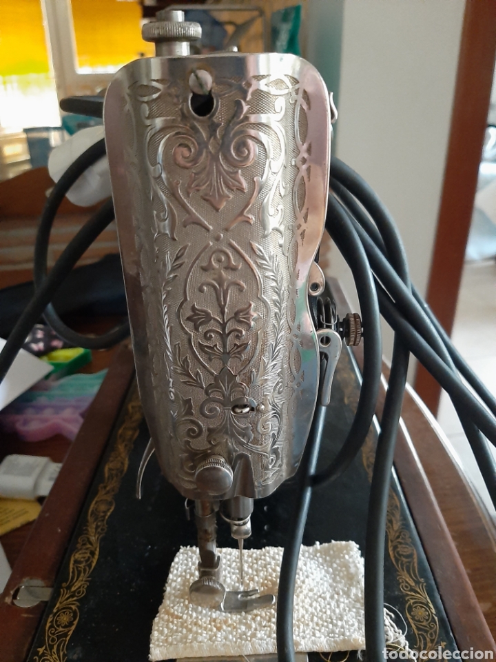 Vintage: Maquina de coser Singer 66 - Foto 6