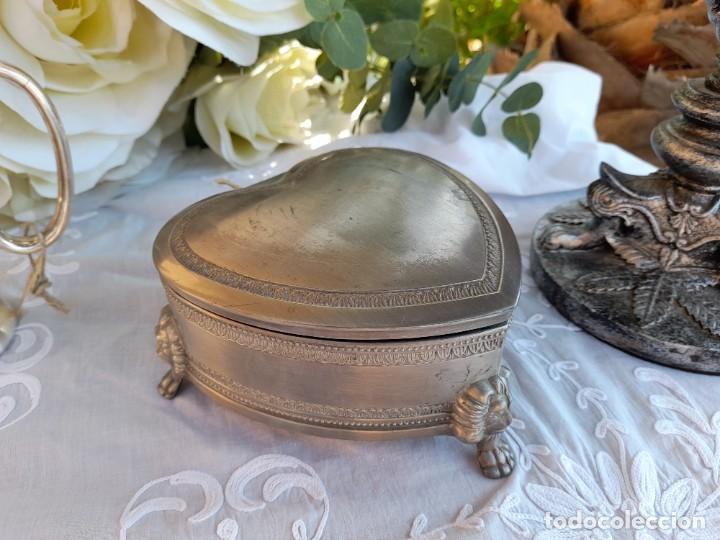 Vintage: Caja de metal - Foto 1