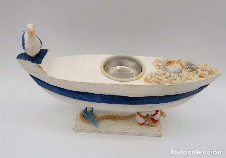 Vintage: Portavela de madera en forma de barco. - Foto 1
