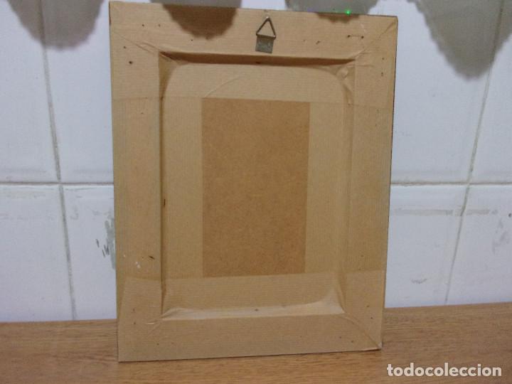 Vintage: CUADRO DE MADERA CON LAMINA. - Foto 2
