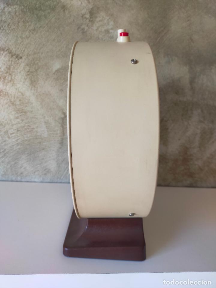 Vintage: CRON&Oacute;METRO DE MESA VINTAGE JUNGHANS - Foto 3