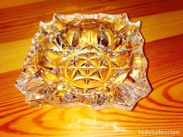 Vintage: CENICERO DE CRISTAL TALLADO - Foto 1