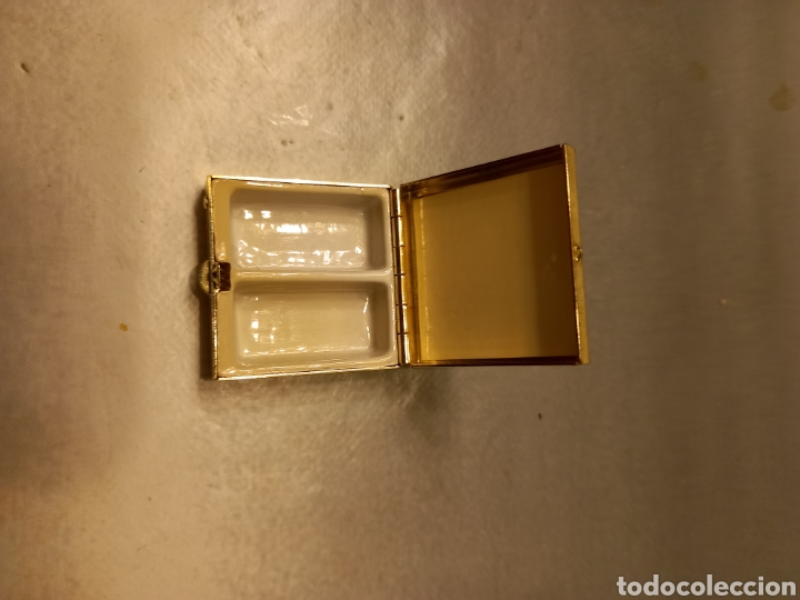 Vintage: Caja para poner pastillas - Foto 3