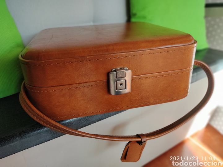 Vintage: Maleta a&ntilde;os 70