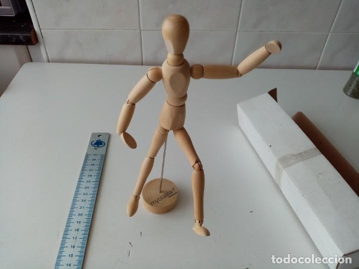 Vintage: MANIQUI MU&Ntilde;ECO DE MADERA ARTICULADO PUBLICIDAD MYOLASTAN NUEVO EN CAJA